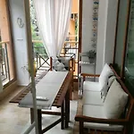 Sunrise Complex Apartmán *