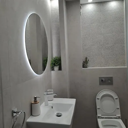 Sunrise Complex Apartment *